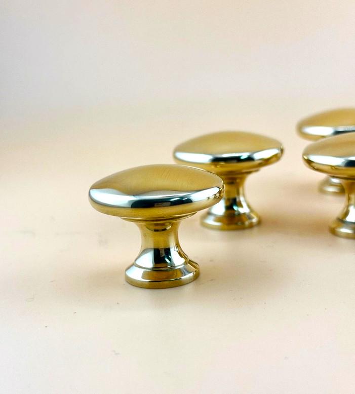 Bouton de meuble vintage en laiton non laqué | Bouton de tiroir rond en laiton brut massif | Quincaillerie de luxe pour meubles,par lots