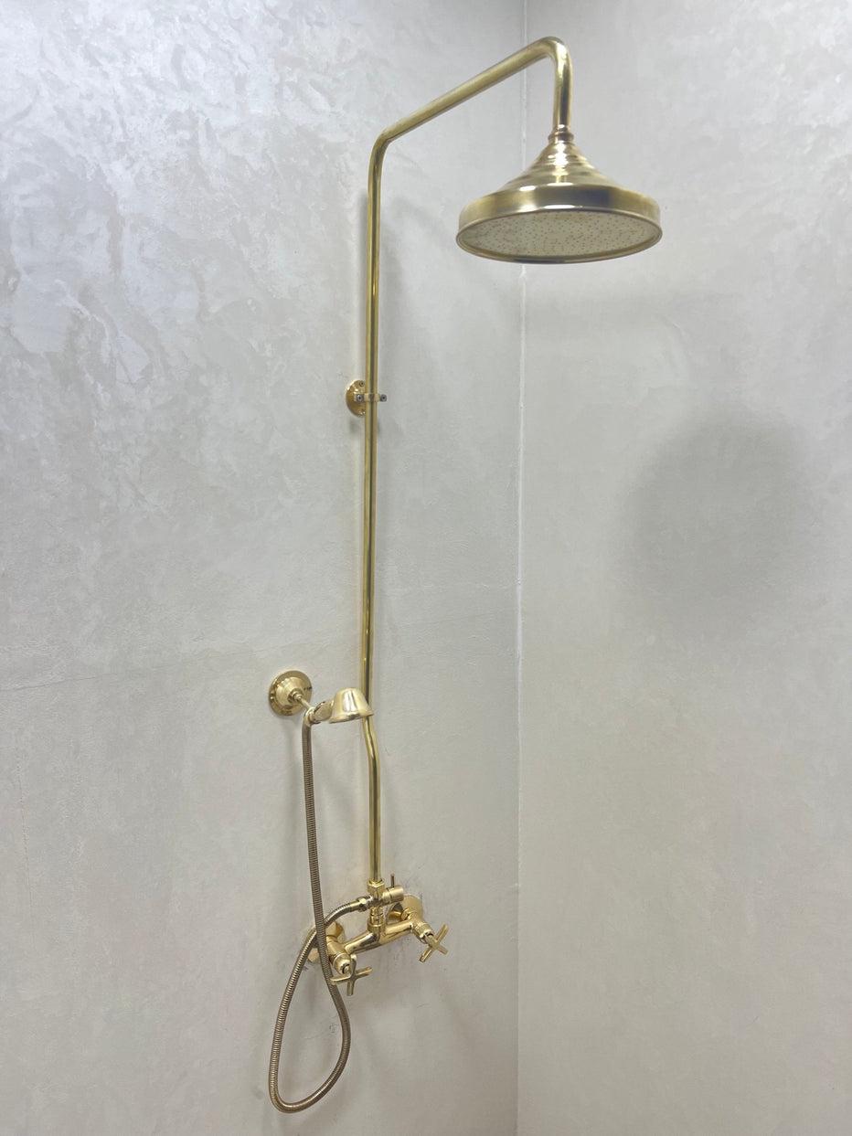 Ensemble robinet Douche en laiton  non verni avec pomme de douche en cuivre.Système de douche en laiton non laqué, système de douche