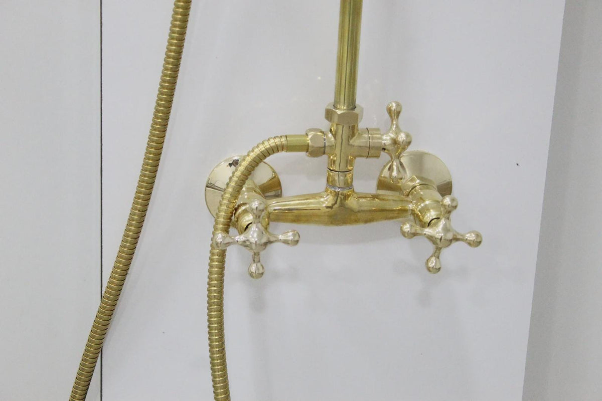 Ensemble robinet Douche en laiton  non verni avec pomme de douche en cuivre.Système de douche en laiton non laqué, système de douche