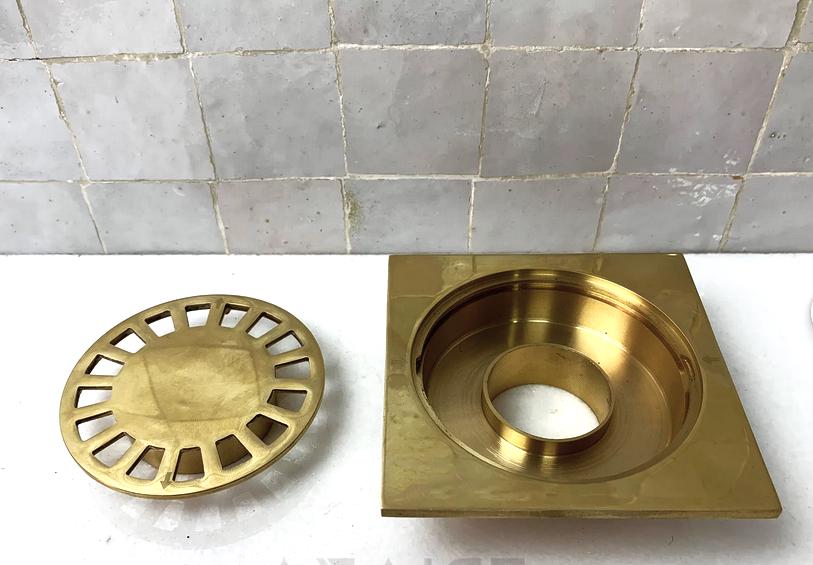 Grille d'évacuation de douche carré en laiton,Siphon fait main en laiton non verni avec couvercle en laiton non laqué