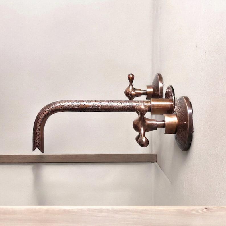 Robinet de salle de bain mural en  cuivre non laqué , robinet de meuble-lavabo mural antique