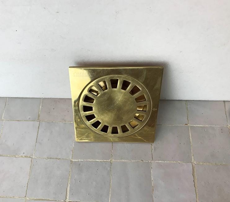 Grille d'évacuation de douche carré en laiton,Siphon fait main en laiton non verni avec couvercle en laiton non laqué