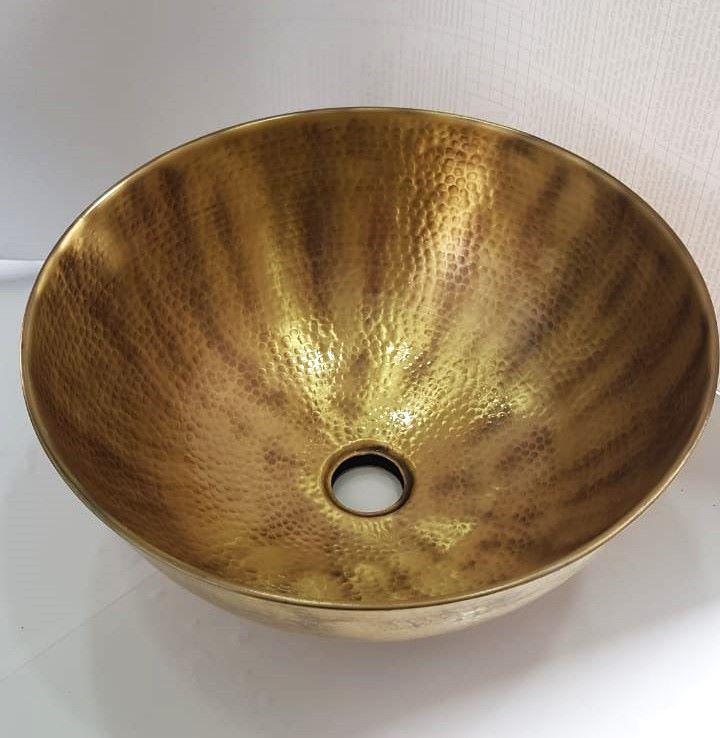 vasque marocaine en laiton massif martelé non laqué ,Lavabo fabriqué à la main en laiton non laqué, évier en laiton à poser