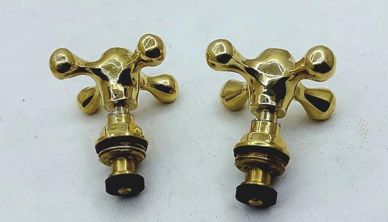 Tête de robinet en croix – lot de 2 -Style ancien – Fabrication artisanale