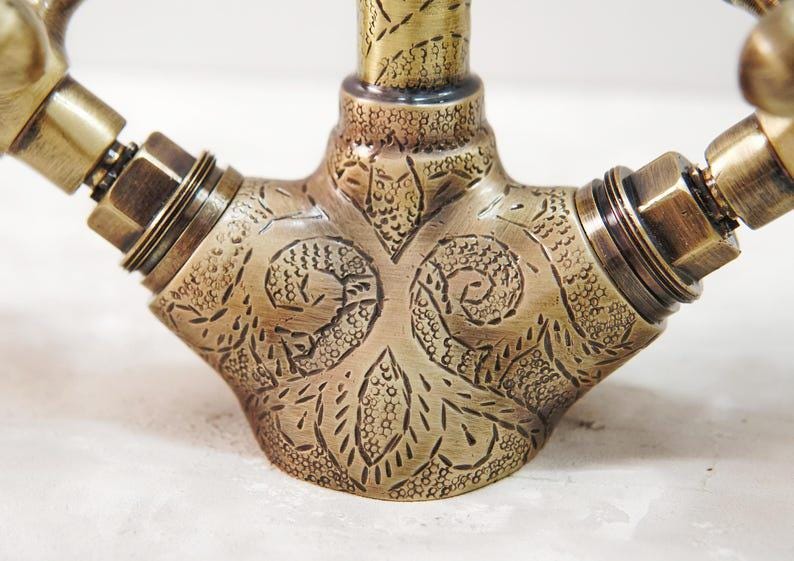 Robinet de cuisine et salle de bain en laiton gravé avec finition bronze - Lavabo de style fermier et vasque