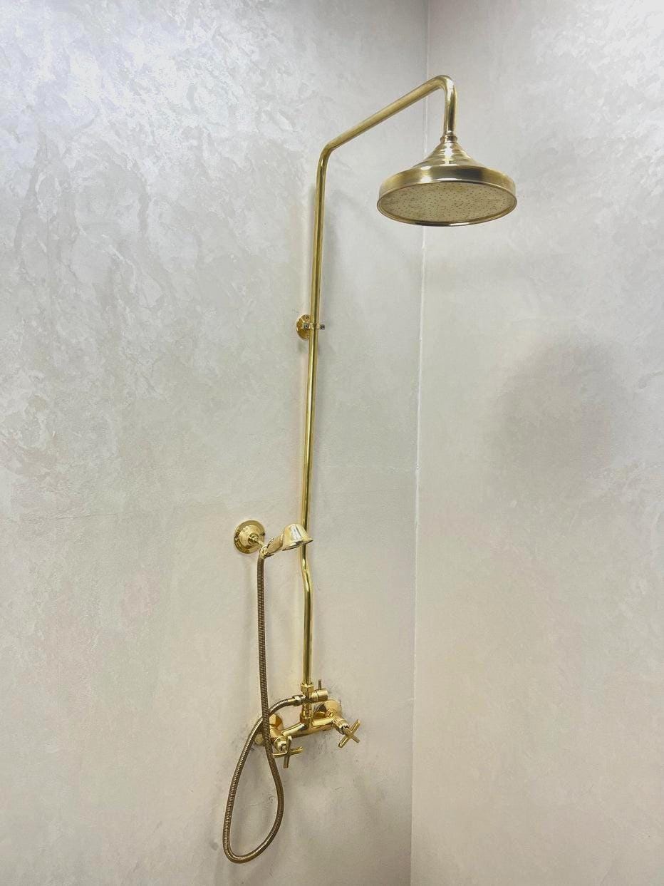 Ensemble robinet Douche en laiton  non verni avec pomme de douche en cuivre.Système de douche en laiton non laqué, système de douche