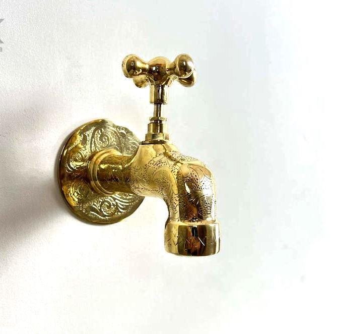 Robinet eau froide en laiton gravé Hammam et Spa ,Robinet de cuisine en cuivre à col de cygne